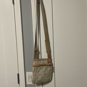 Michael Kors cross body